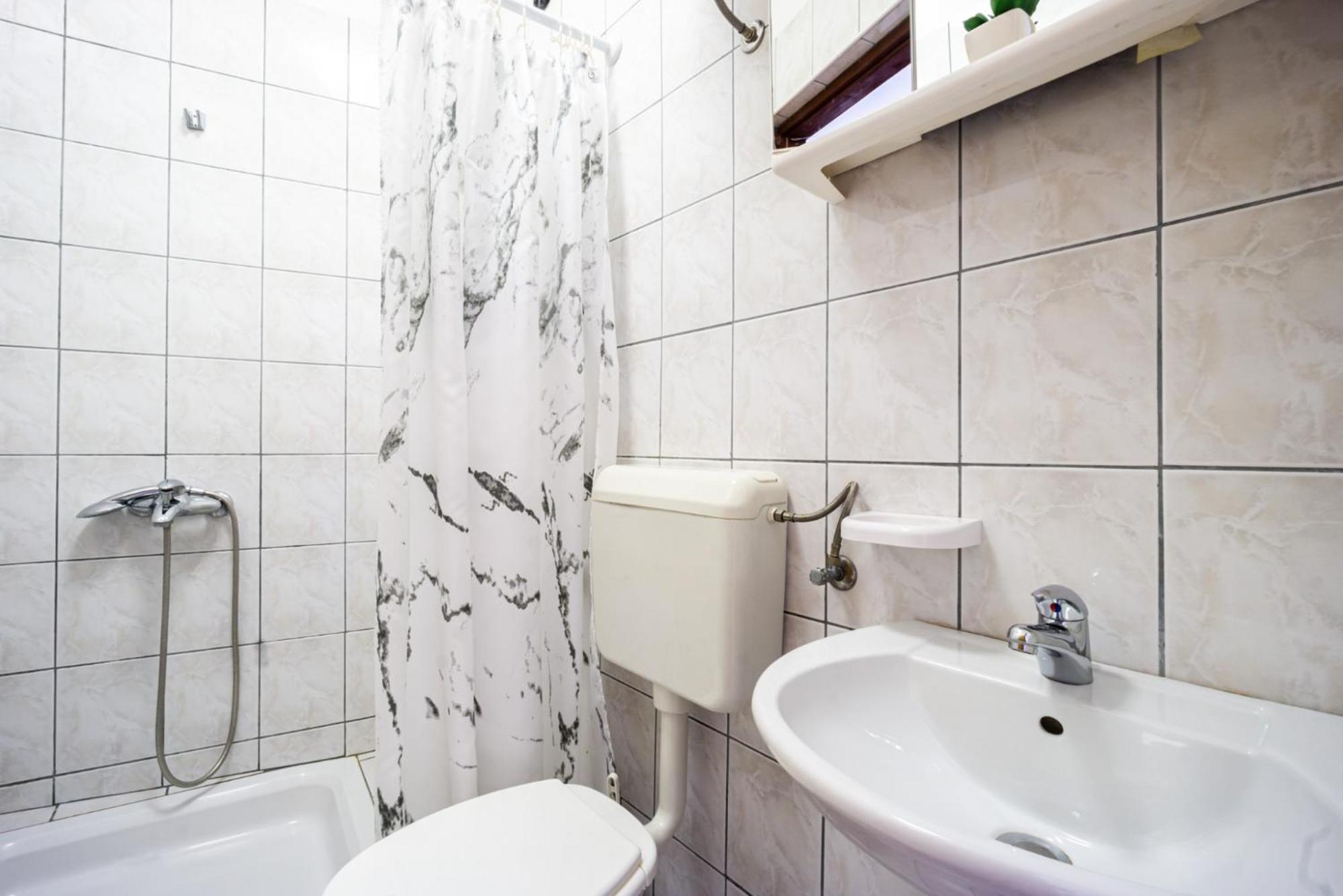 Apartment And Room Bacic Metajna Chambre photo